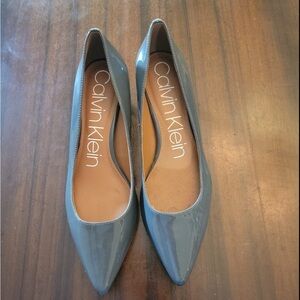 Calvin Klein Gabrianna Pumps